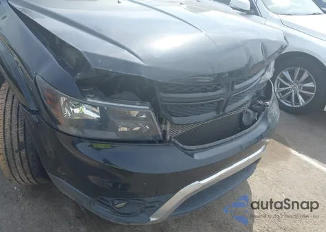 2017 Dodge Journey Crossroad z USA, uszkodzony, nr VIN 3C4PDCGG1HT554945